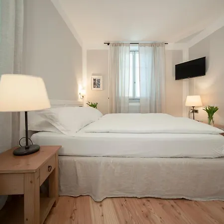 La Canonica New Location Trente