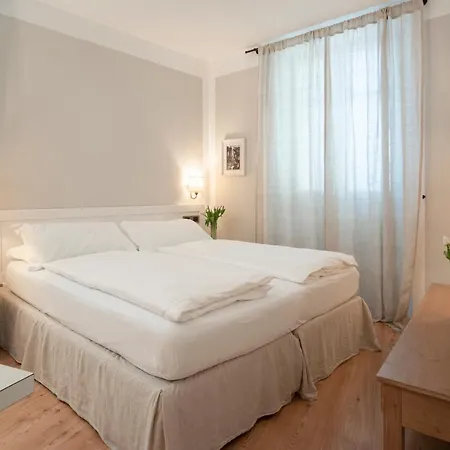 La Canonica New Location Apartament Trydent