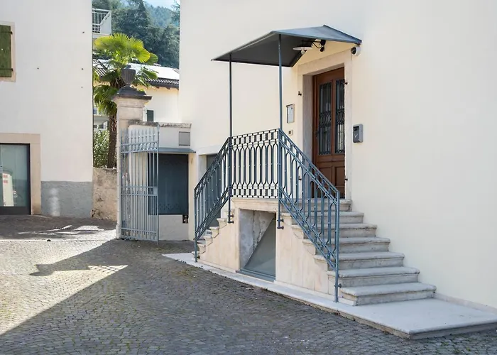 La Canonica New Location Apartment