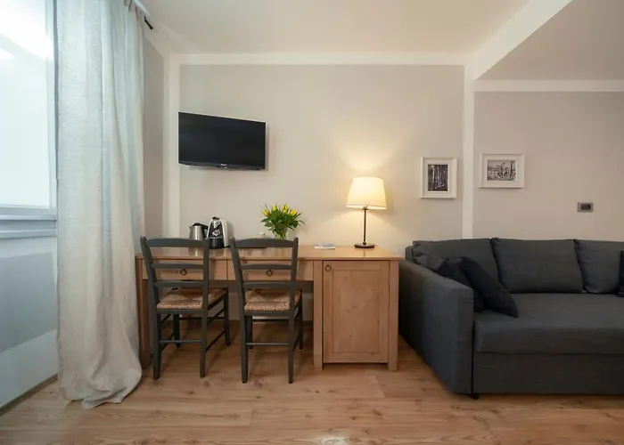 La Canonica New Location Apartment