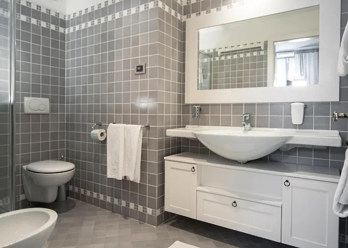 La Canonica New Location * 特伦托